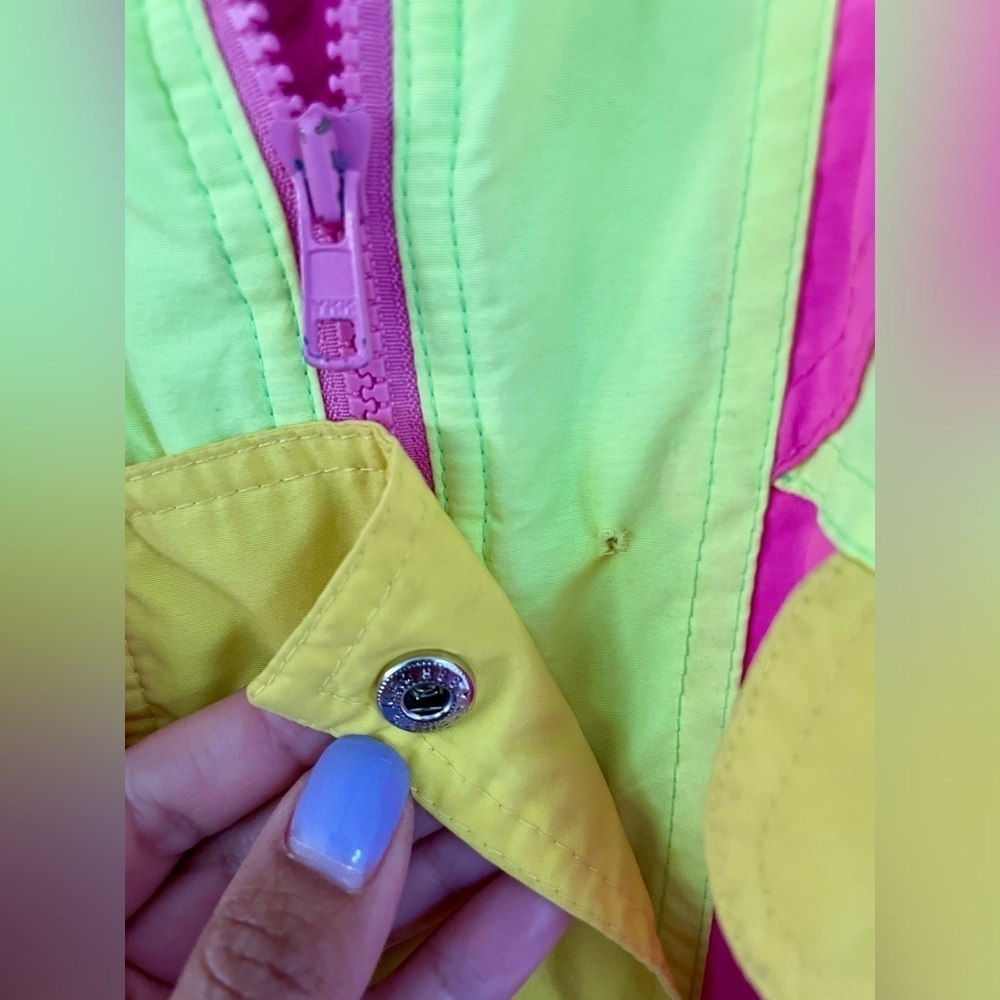 SOLD - Vintage Hot Gear Kid's Snowsuit | Size 7 - Picture 4 of 9